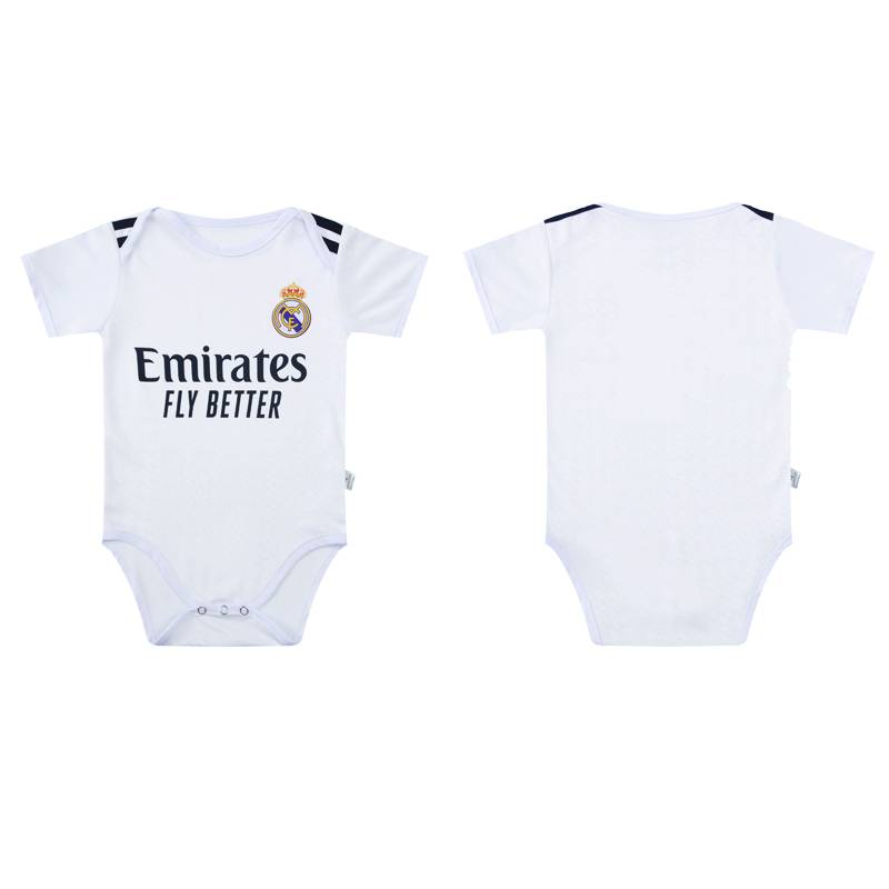 9 YARDS IN A SUIT, 50-70CM, 15 POUNDS, 0-6 MONTHS